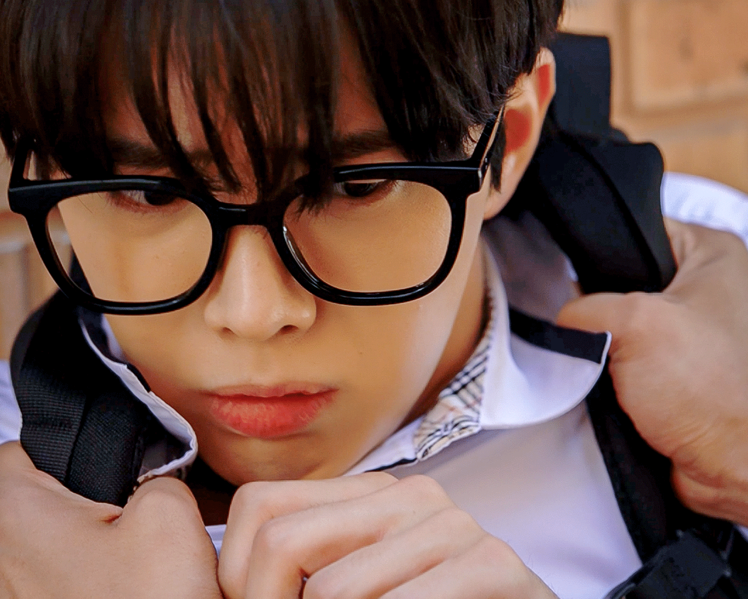I'm Dating an Outcast poster